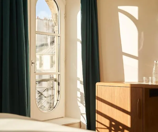 Hotel Du Sentier Paris